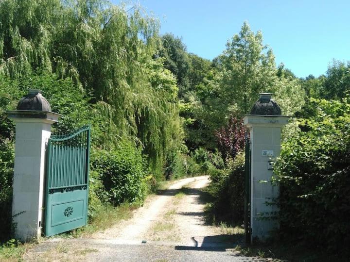 272 Le Valon Apartment Blou Luaran gambar